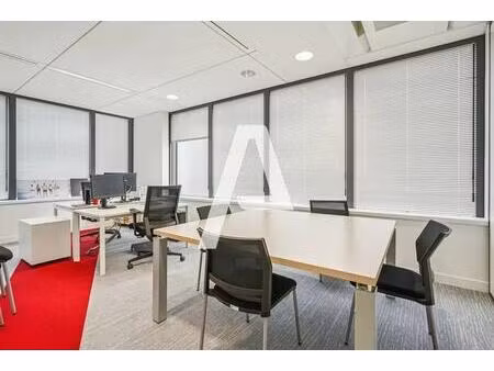 location bureaux 1 500 m²