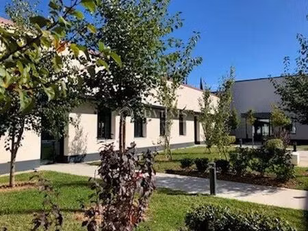 location bureaux 233 m² à 3 523 m²