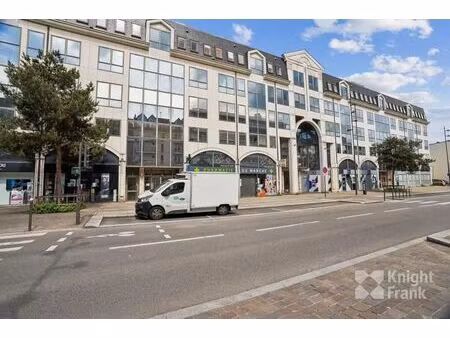 location bureaux 105 m²