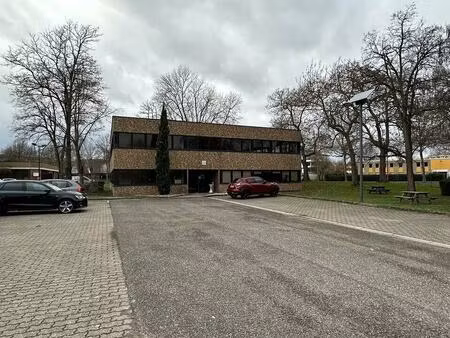 location bureaux 395 m²