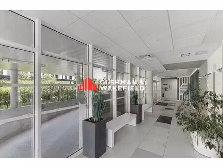 location bureaux 336 m²