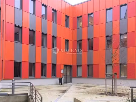 location bureaux 99 m² à 885 m²