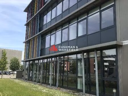 location bureaux 321 m² à 5 130 m²