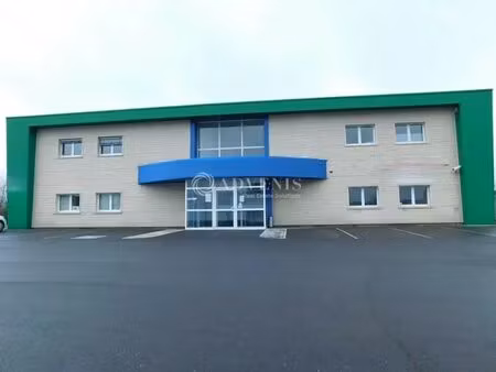 location bureaux 144 m² à 288 m²