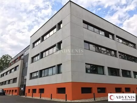 location bureaux 282 m² à 631 m²