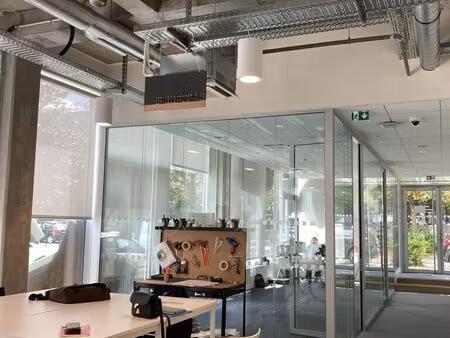 location bureaux 323 m²