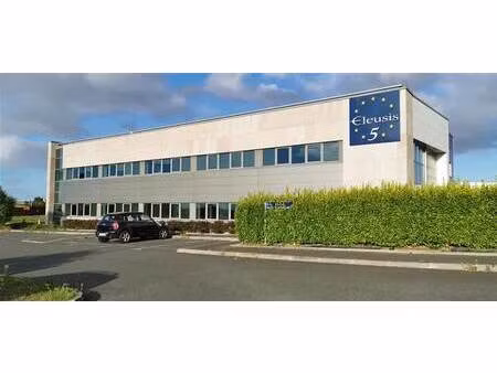 location bureaux 182 m² à 514 m²