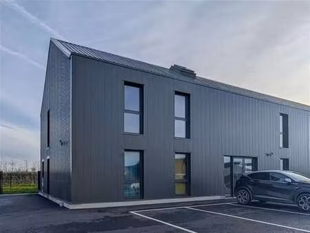 location bureaux 695 m²