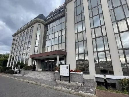 location bureaux 400 m² à 800 m²