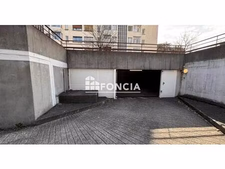 garage secteur les alpins  gendarmerie