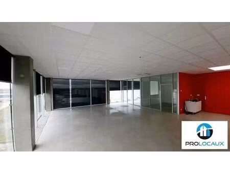 location bureaux 70 m² à 363 m²