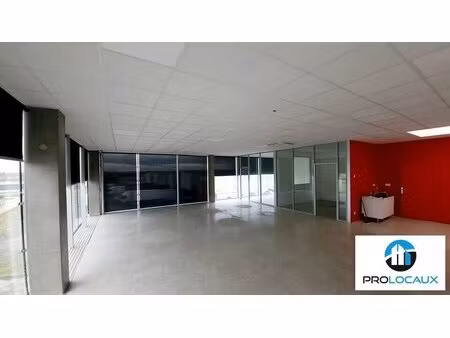 location bureaux 70 m² à 188 m²