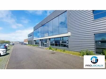 location bureaux 70 m²