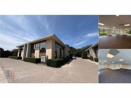 bureaux à louer à xavier de cocklaan 68 sint-martens-latem (rbv60638)