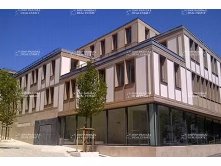 location bureaux 5 566 m²