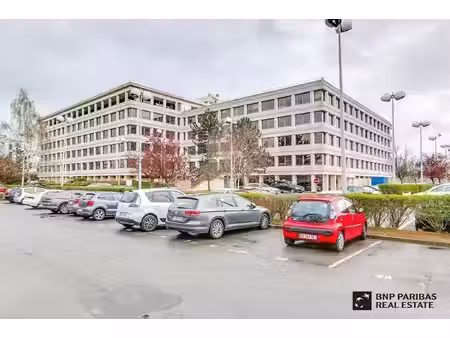 location bureaux 120 m² à 8 408 m²