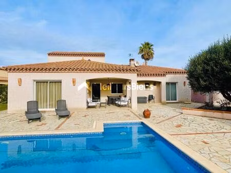 villa t4 piscine + studio 164m² parcelle 1000m² bompas