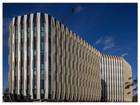 location bureaux 559 m² à 3 849 m²