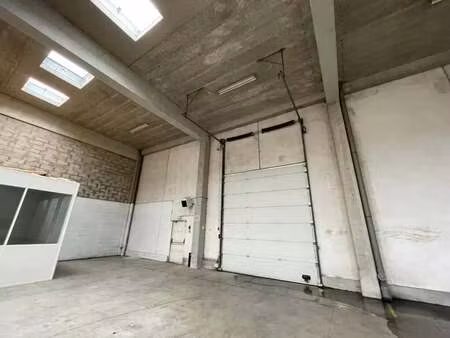 location entrepôt vitry-sur-seine 94400 60m² à 1400m²