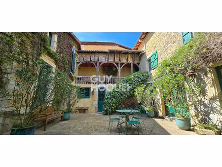 très belle maison de maître à mugron 12 pièces