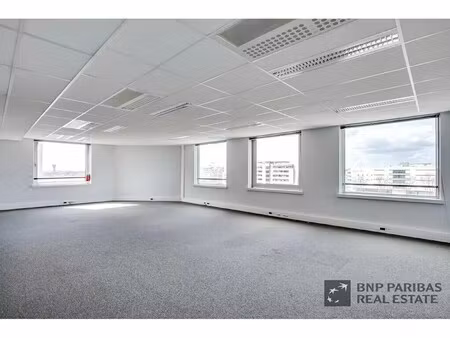 location bureaux 100 m² à 200 m²