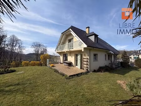 maison néo-béarnaise  117m²  3 ch. et jardin vue montagnes