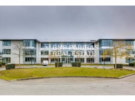 location bureaux 391 m² à 840 m²