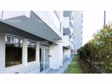 location bureaux 484 m²