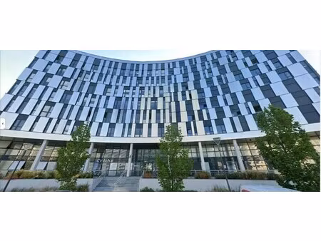 location bureaux 123 m²