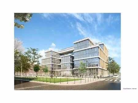 location bureaux 895 m² à 2 530 m²