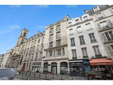 location bureaux 84 m²