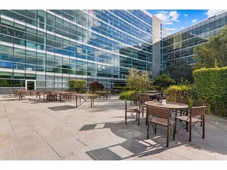 location bureaux 819 m² à 4 816 m²