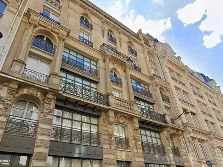 location bureaux 1 500 m² à 2 712 m²