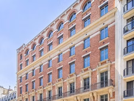 location bureaux 730 m² à 5 607 m²