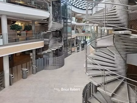 location bureaux 193 m² à 5 944 m²