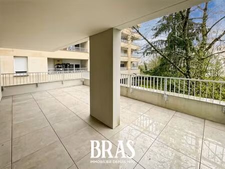 location appartement 4 pièces 81m² nantes 44300