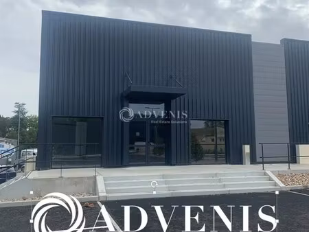 location commerce 579 m²