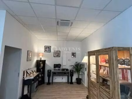 location commerce rambouillet 78120 153m²