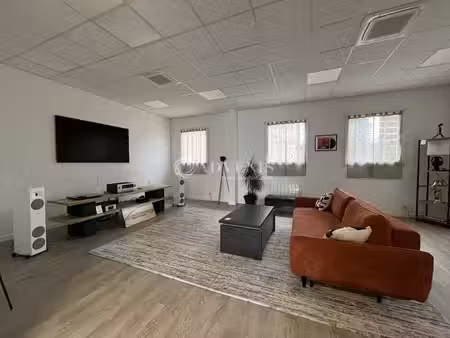 location local d’activités rambouillet 78120 153m²