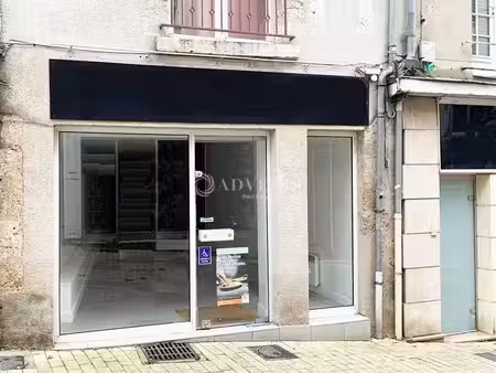 location commerce 75m²