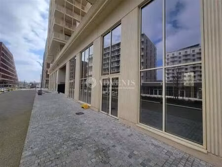 location commerce saint ouen sur seine 93400 177m²