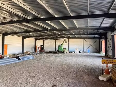 location commerce vendome 41100 240m² à 720m²