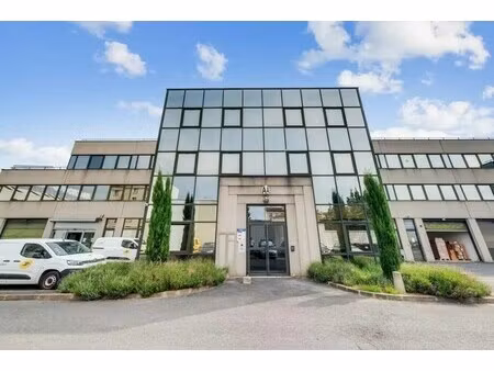 location bureaux 773 m²