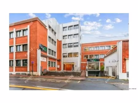 vente bureaux 420 m² à 931 m²