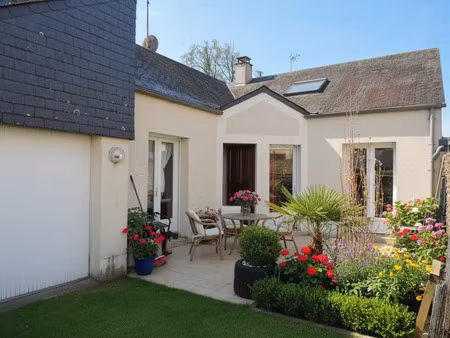 vente maison à ernée (53500) : à vendre / 84m² ernée