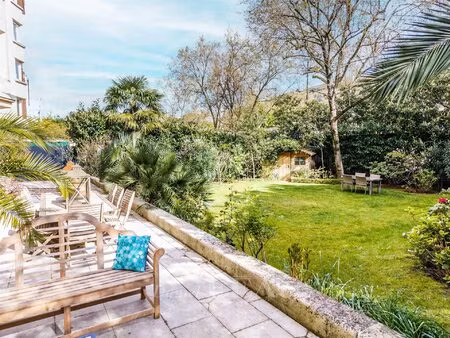 neuilly - château - rez de jardin de réception - cinq chambres