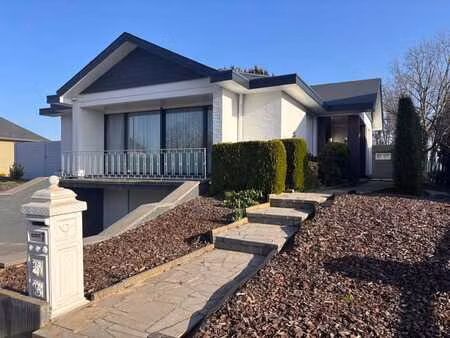 maison mitoyenne de caractère  prêtes à emménager