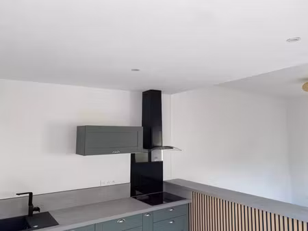 location maison 2 pièces 37 m² à cenon (33150)