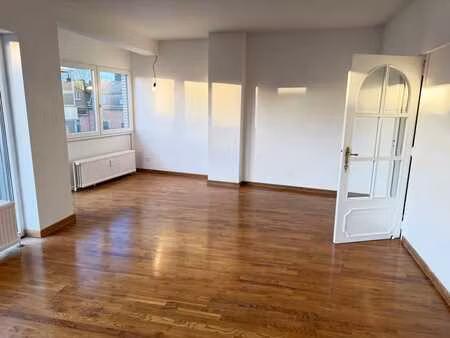 appartement 2 chambres  la louvière  epc c