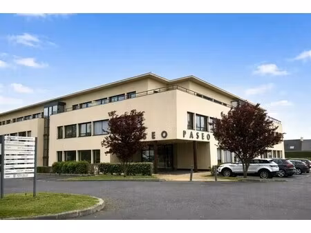 location bureaux 95 m² à 293 m²